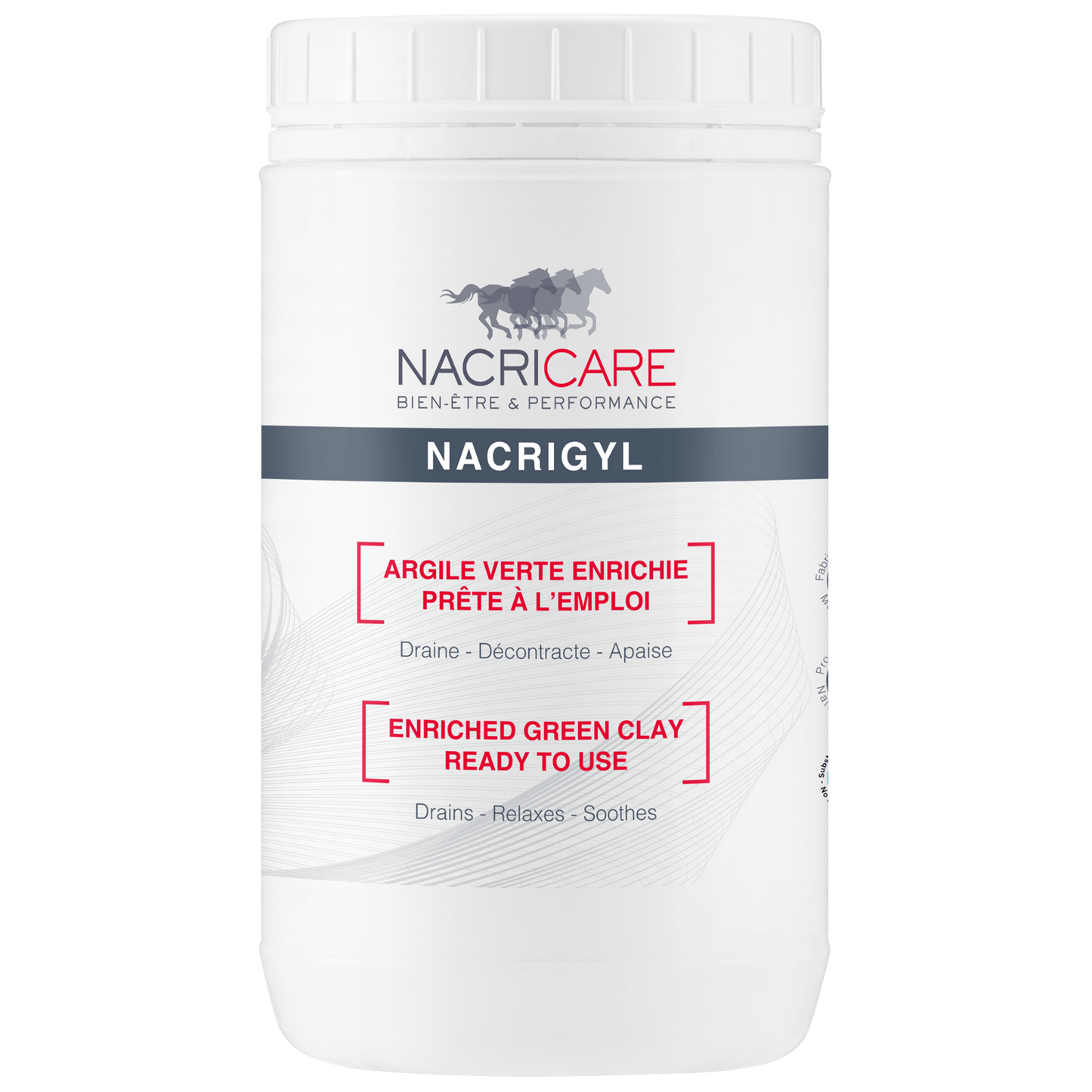 Nacrigyl de la marque Nacricare est une argile pour chevaux et poney prête à l'emploi, à base d'argile verte enrichie de nacre et d'huiles essentielles. Elle s'applique sur les membres du cheval ou sur tout type de contusion.