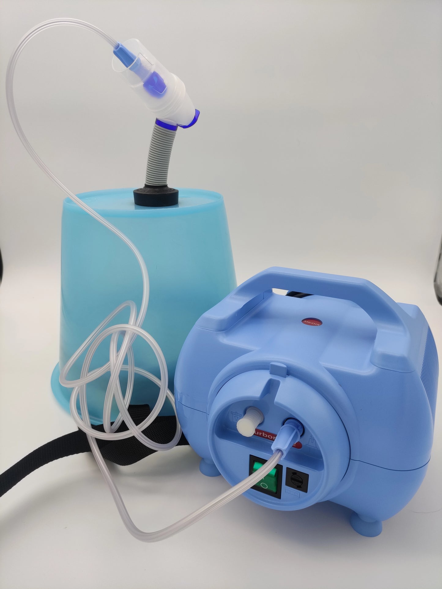 Masque semi rigide avec adaptateur et chambre d'inhalation pour Turboneb2