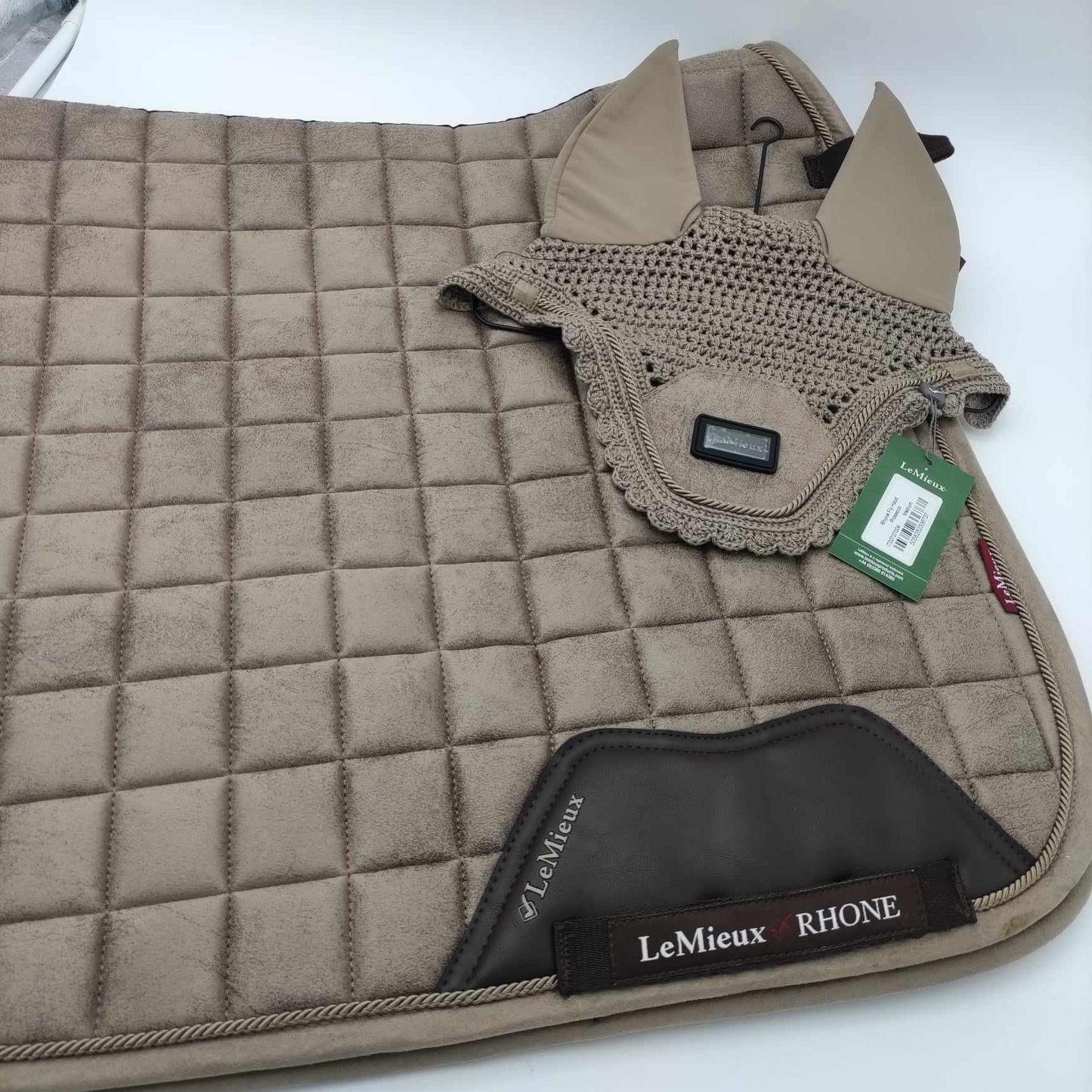 Ensemble bonnet et tapis de dressage lemieux Rhone coloris Proseco