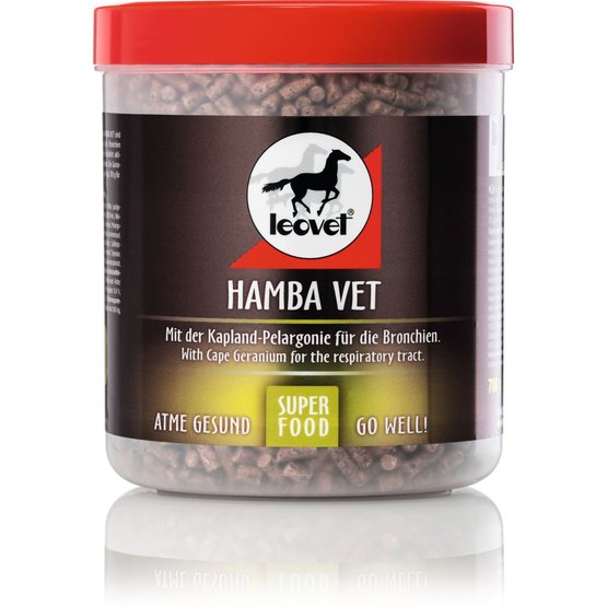 Pot de 700gr de Complément alimentaire Hamba-Vet de Leovet, composé à bases de plantes connues pour leurs vertus sur les affections respiratoires, active les défenses immunitaires des chevaux et poneys et prévient la toux