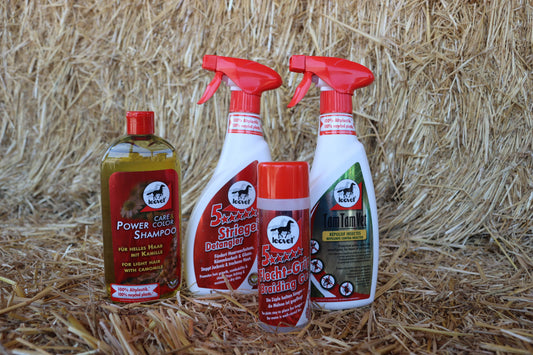 Lot de 4 produits de la marque LEOVET. Un spray anti-mouches TamTamVet de 550ml, un spray de démêlant 5 étoiles 550ml, un gel de tressage 200ml et un shampoing à la camomille pour les chevaux ou poneys à la robe claire