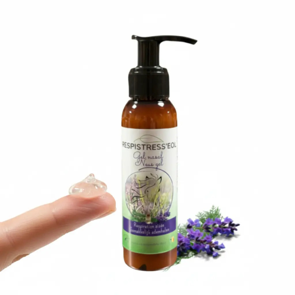 Texture gel non collante du Respistresseol pour une application nasale facile chez le cheval.
